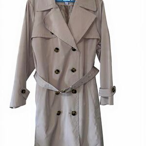 Croft & Barrow Light Tan Trench Coat